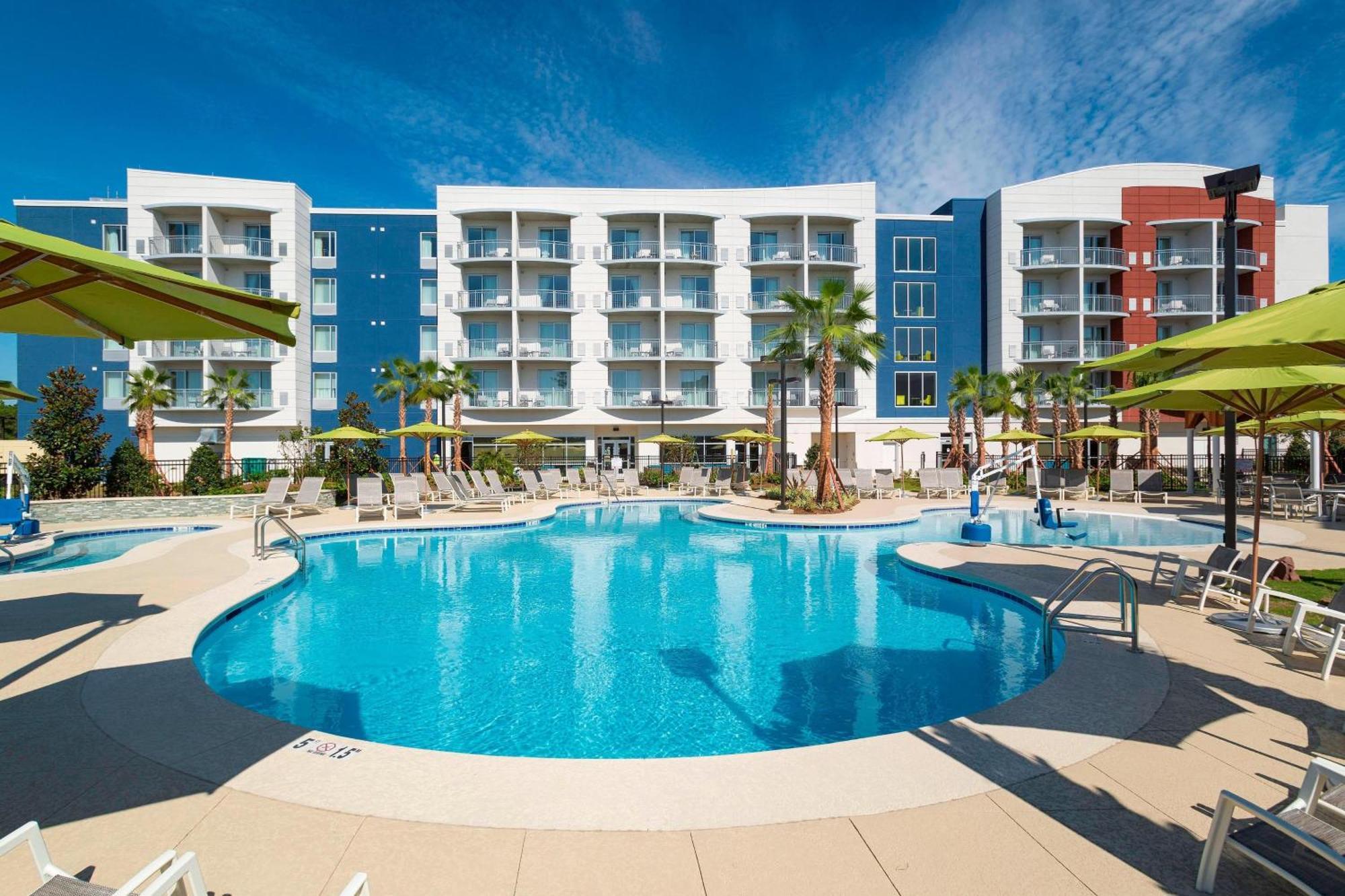 Springhill Suites Orange Beach At The Wharf Exterior photo